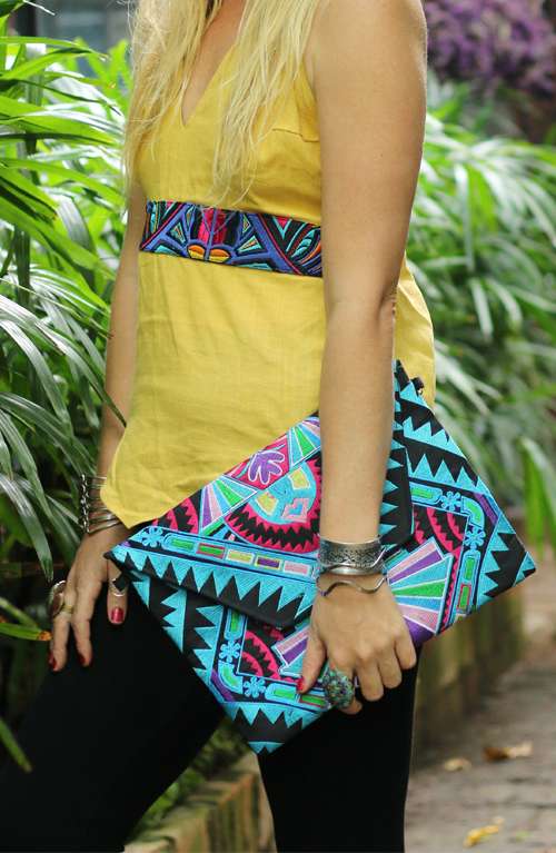 Kimmi Clutch - Turquoise Deco